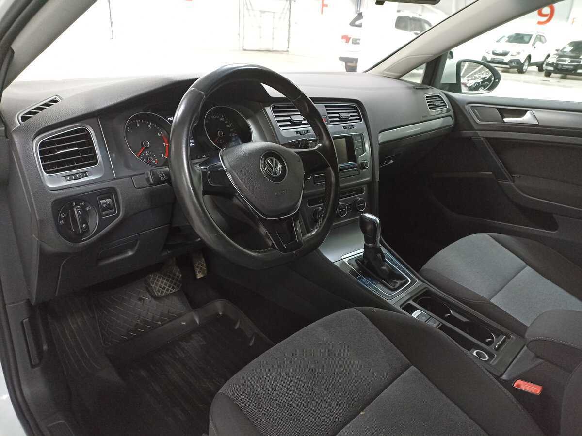 Volkswagen Golf с пробегом — 2013 год. Фото: #15