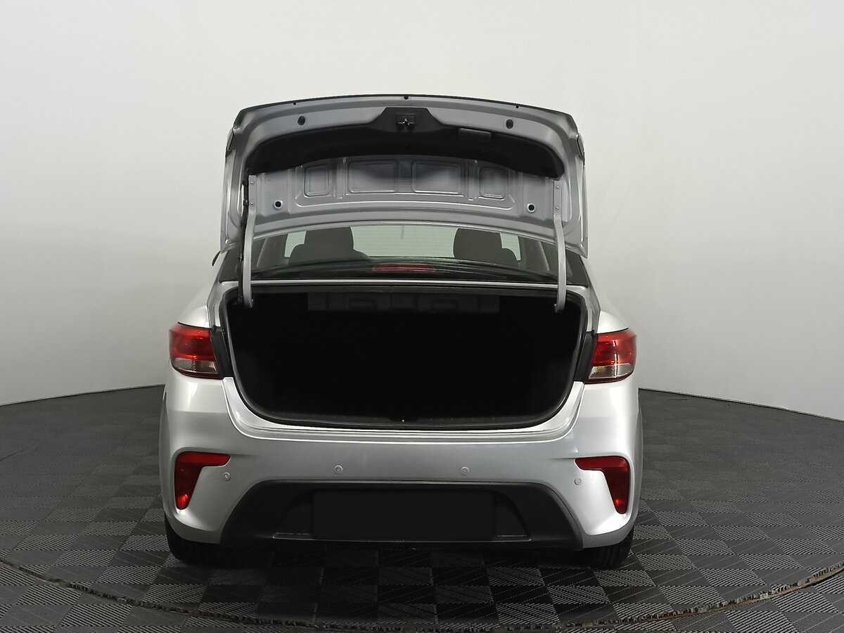 Kia Rio с пробегом — 2019 год. Фото: #7