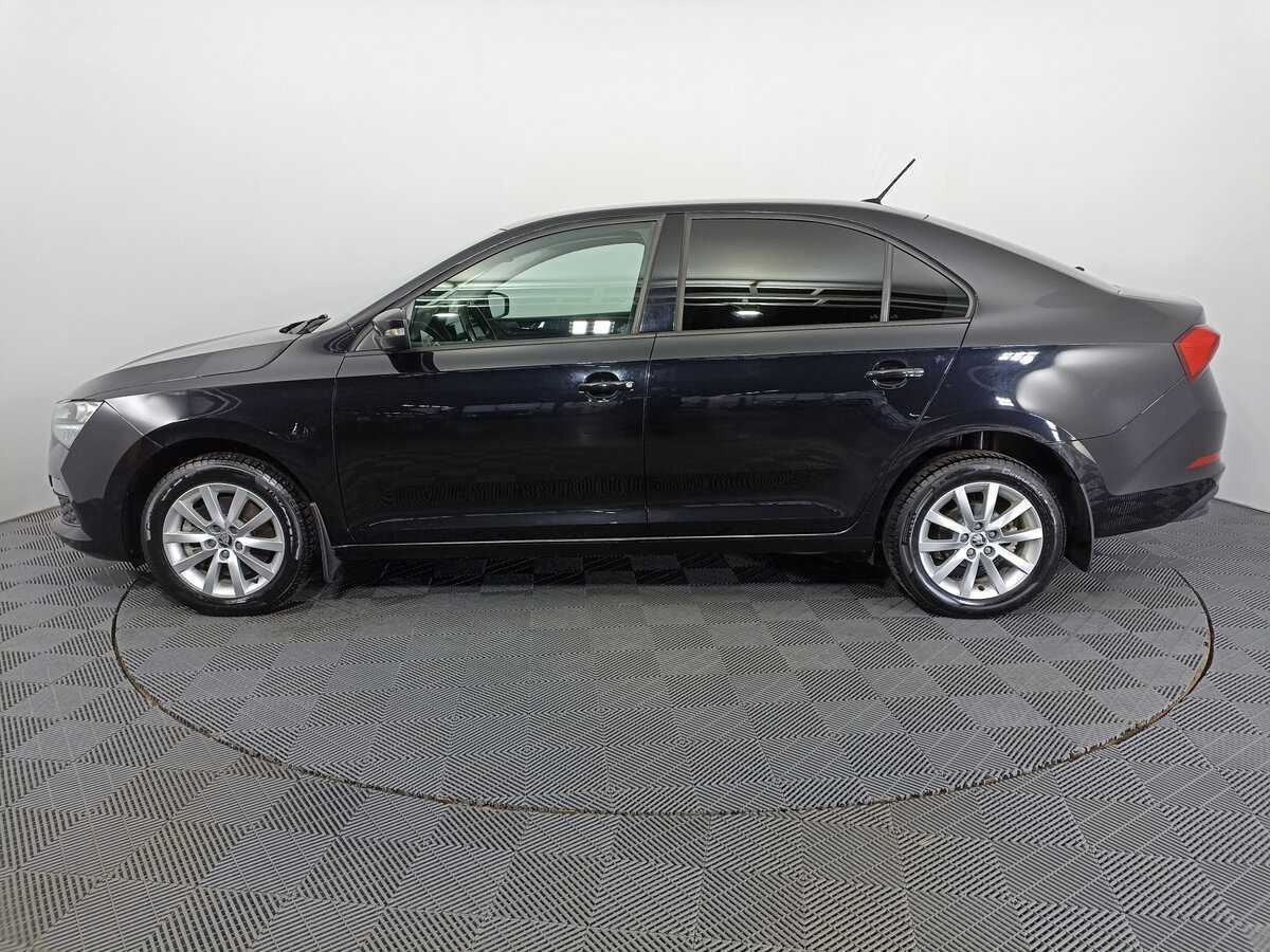 Skoda Rapid с пробегом — 2021 год. Фото: #7