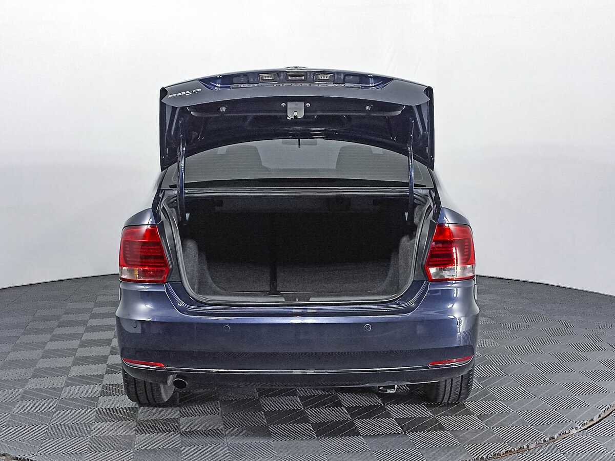 Volkswagen Polo с пробегом — 2016 год. Фото: #9