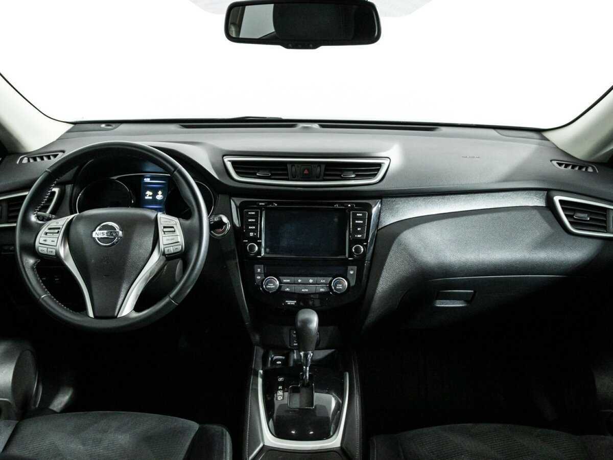 Nissan X-Trail с пробегом — 2015 год. Фото: #12