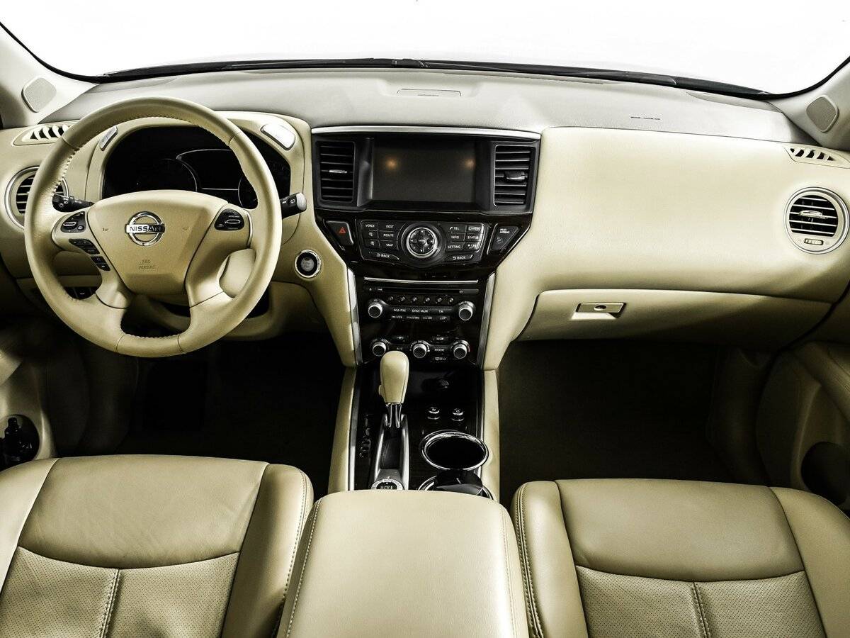 Nissan Pathfinder с пробегом — 2014 год. Фото: #10
