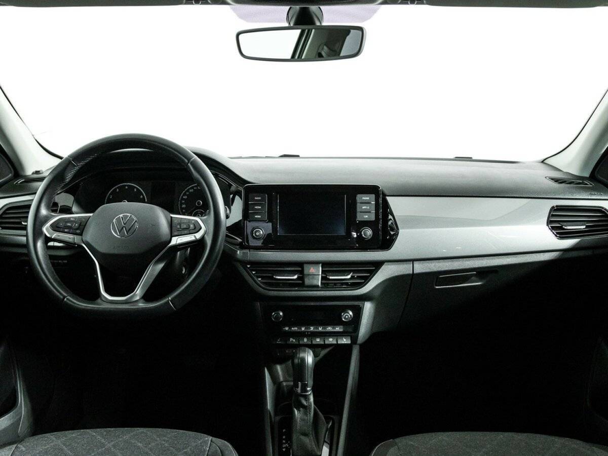 Volkswagen Polo с пробегом — 2020 год. Фото: #12