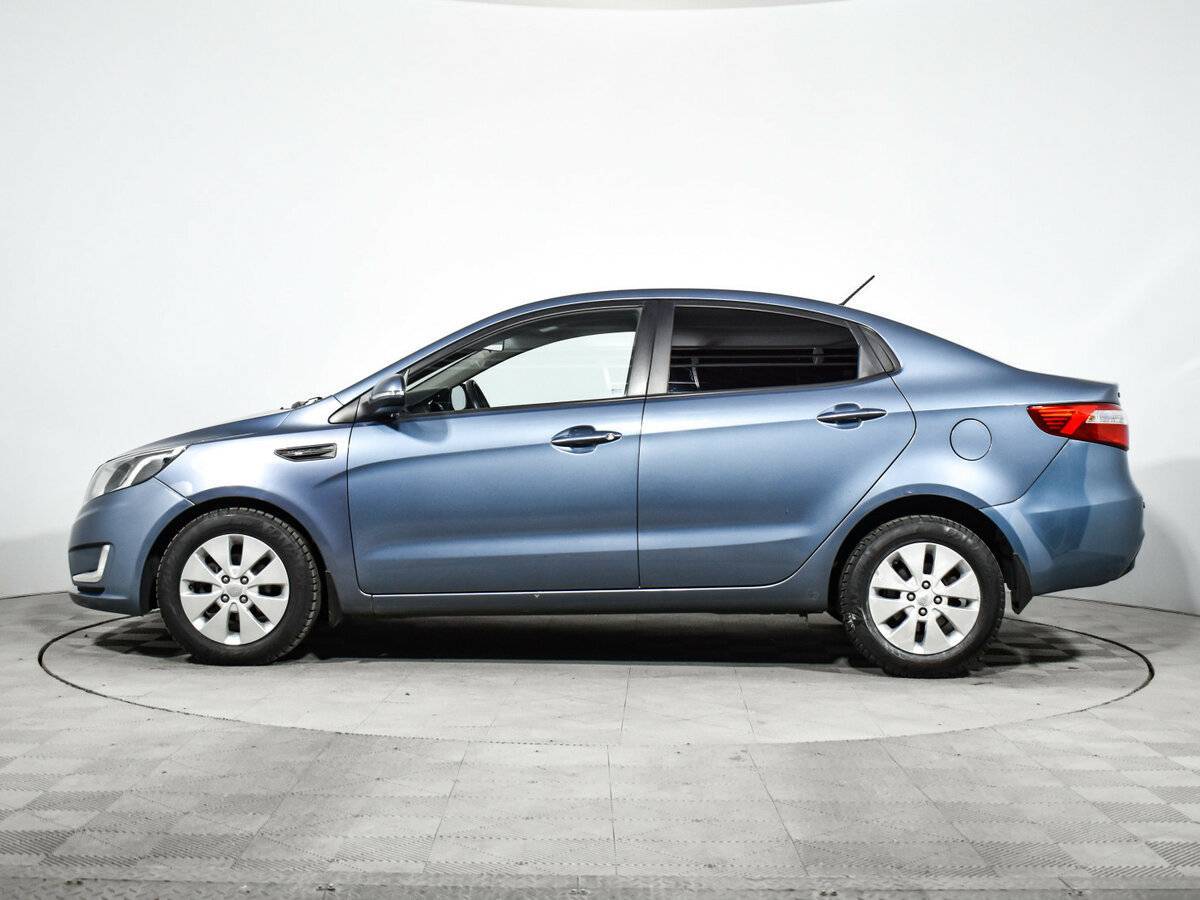 Kia Rio с пробегом — 2013 год. Фото: #7