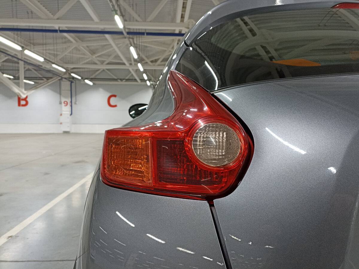 Nissan Juke с пробегом — 2012 год. Фото: #8