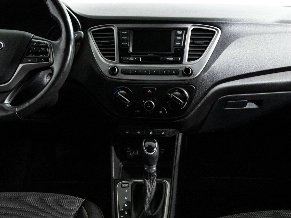 Hyundai Solaris с пробегом — 2020 год. Фото: #13