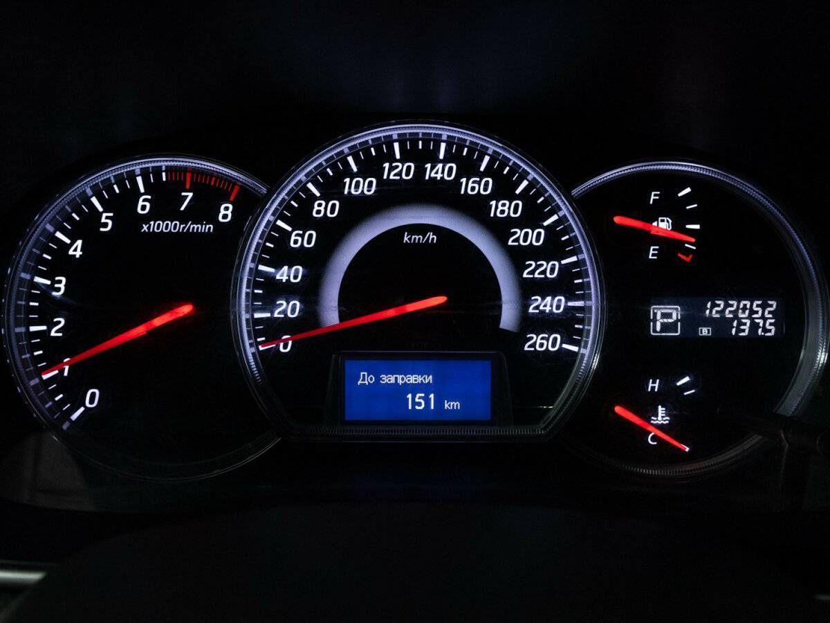 Nissan Teana с пробегом — 2012 год. Фото: #10