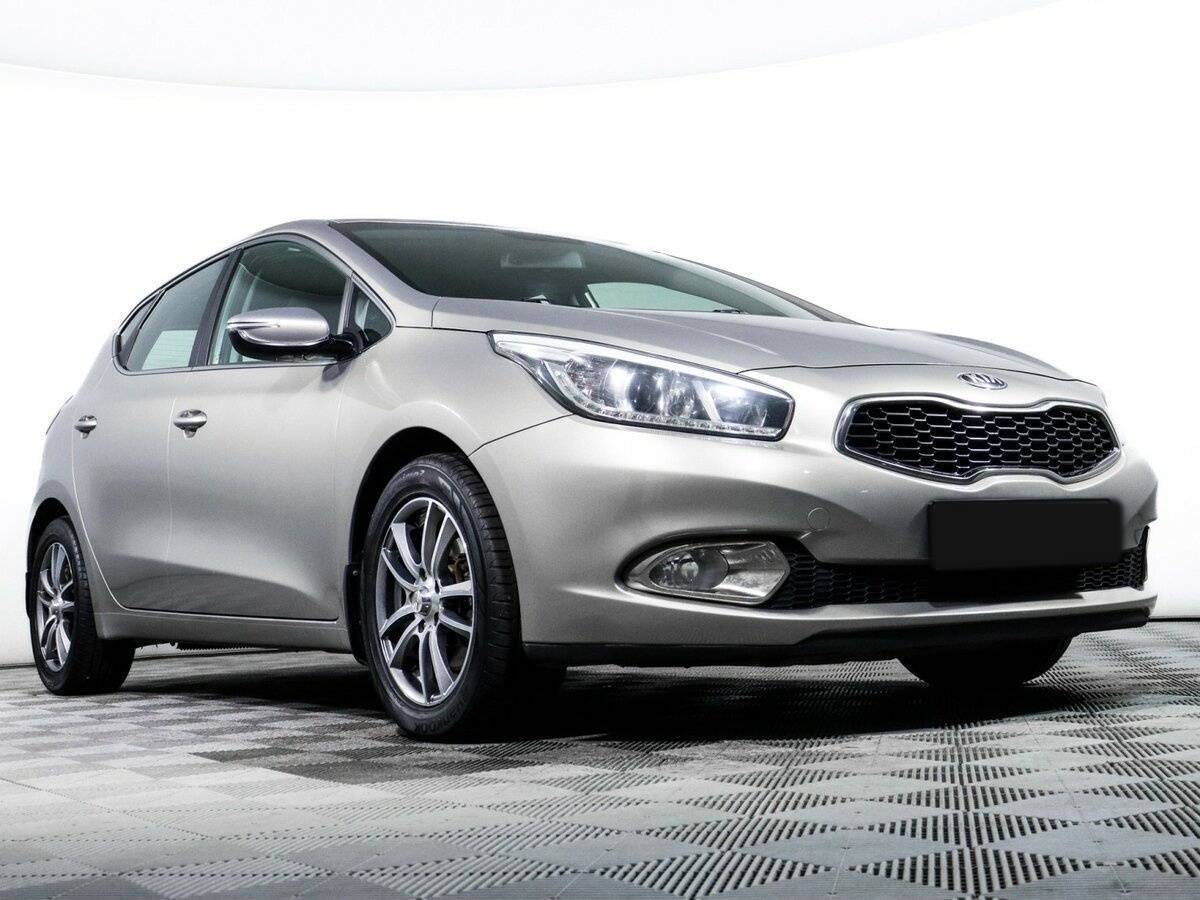 Kia Ceed с пробегом — 2014 год. Фото: #11
