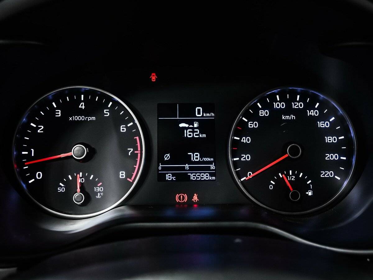 Kia Rio с пробегом — 2020 год. Фото: #9