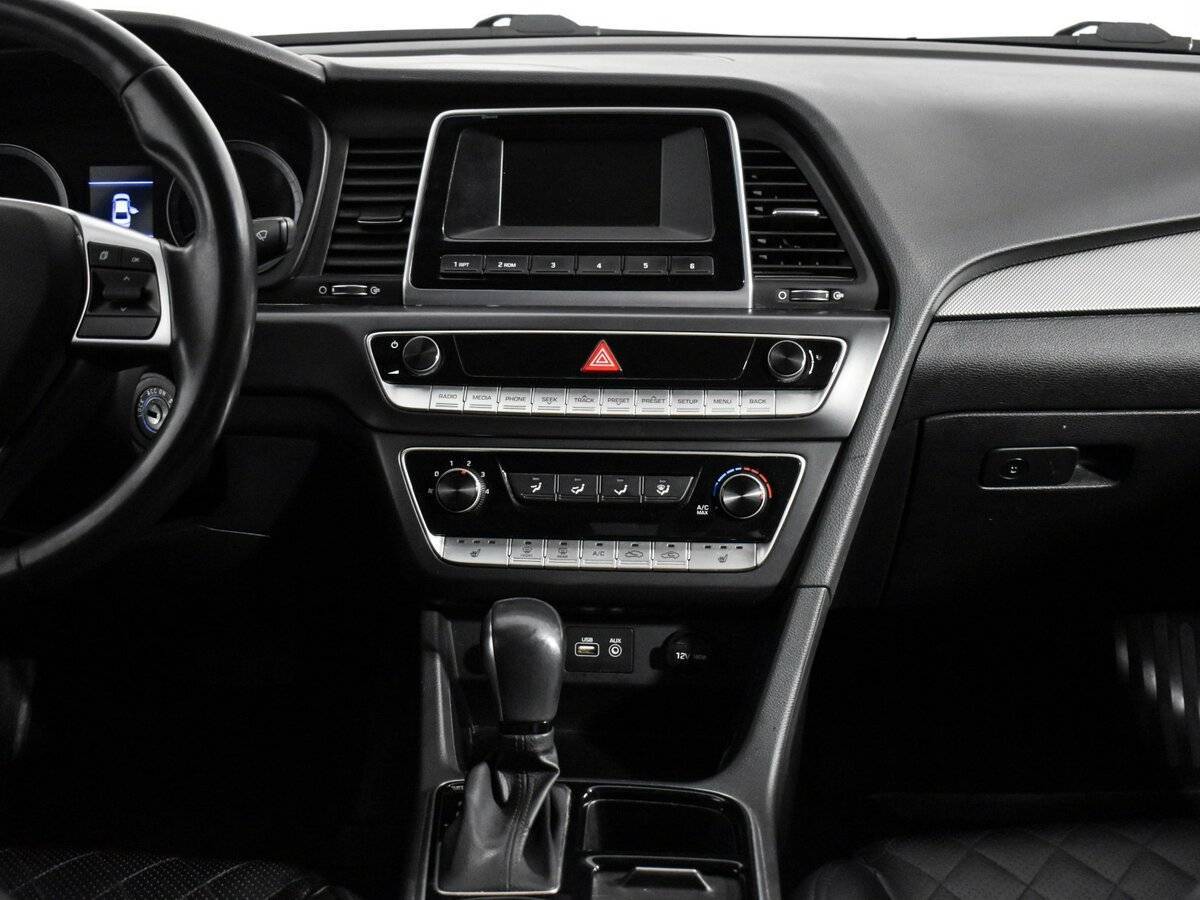 Hyundai Sonata с пробегом — 2019 год. Фото: #11
