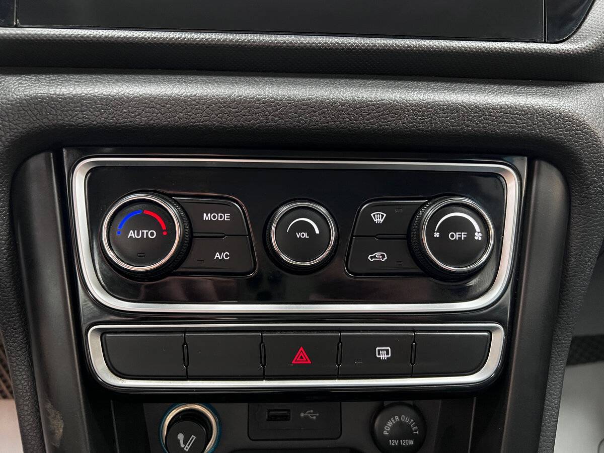 Chery Tiggo 3 с пробегом — 2018 год. Фото: #18