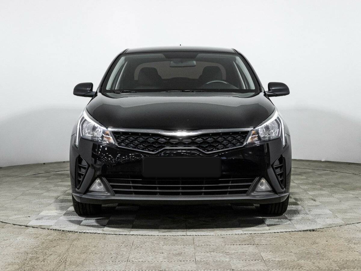 Kia Rio с пробегом — 2022 год. Фото: #1