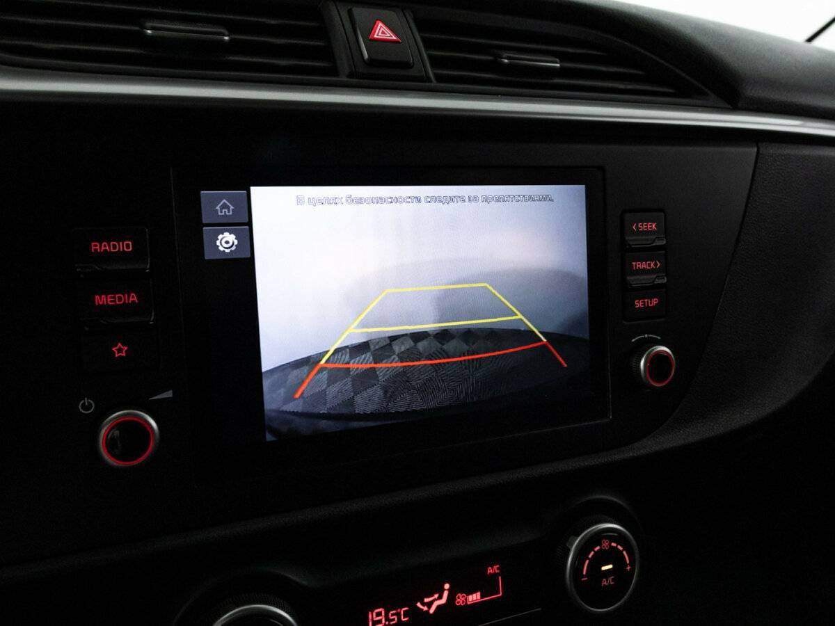 Kia Rio с пробегом — 2022 год. Фото: #20