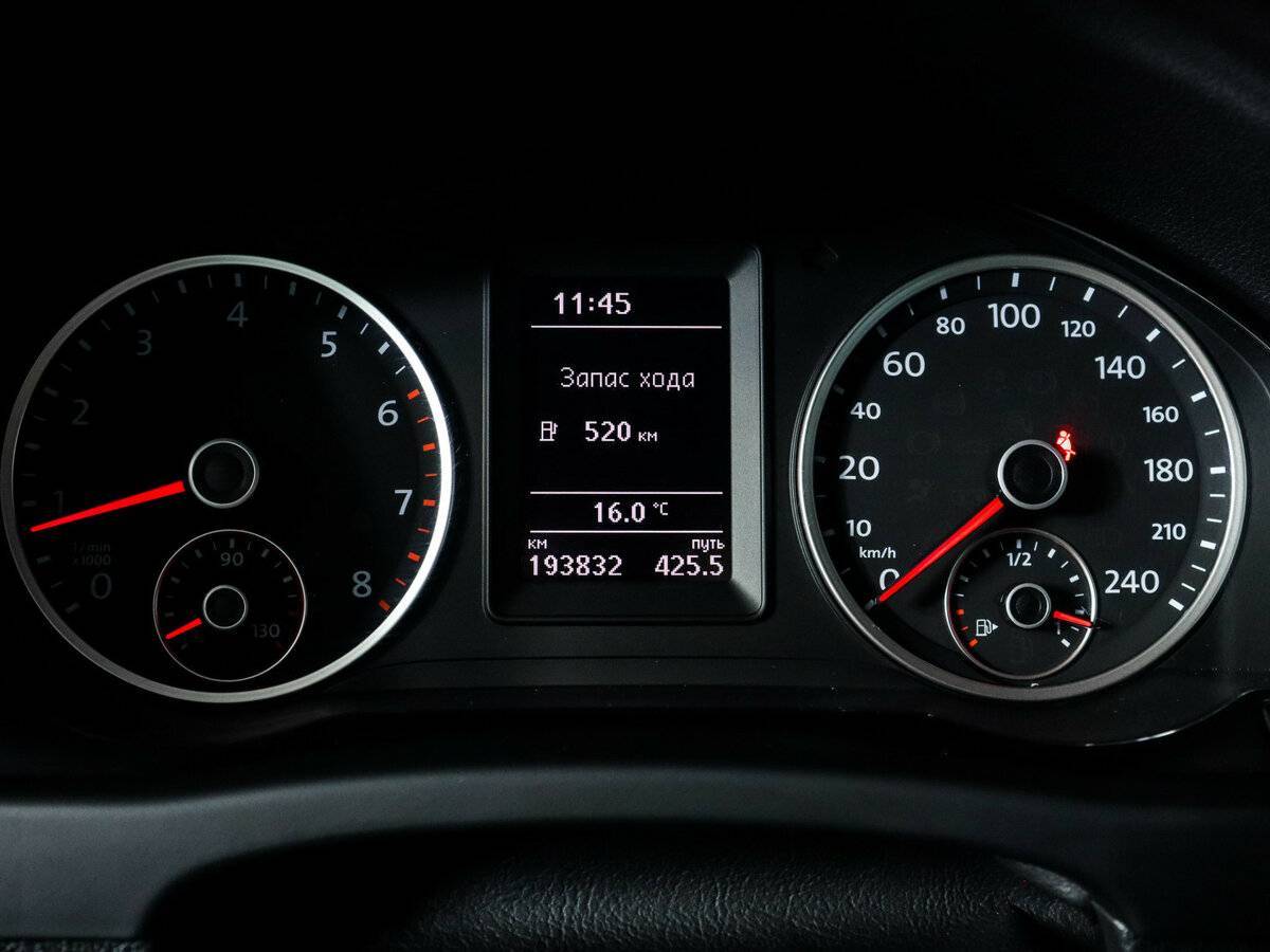 Volkswagen Tiguan с пробегом — 2016 год. Фото: #7