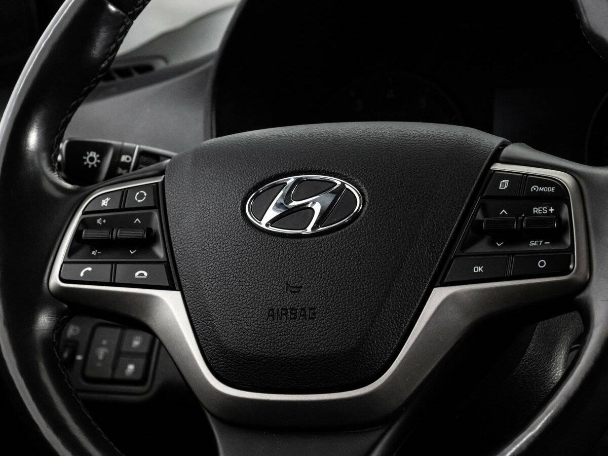 Hyundai Solaris с пробегом — 2019 год. Фото: #12