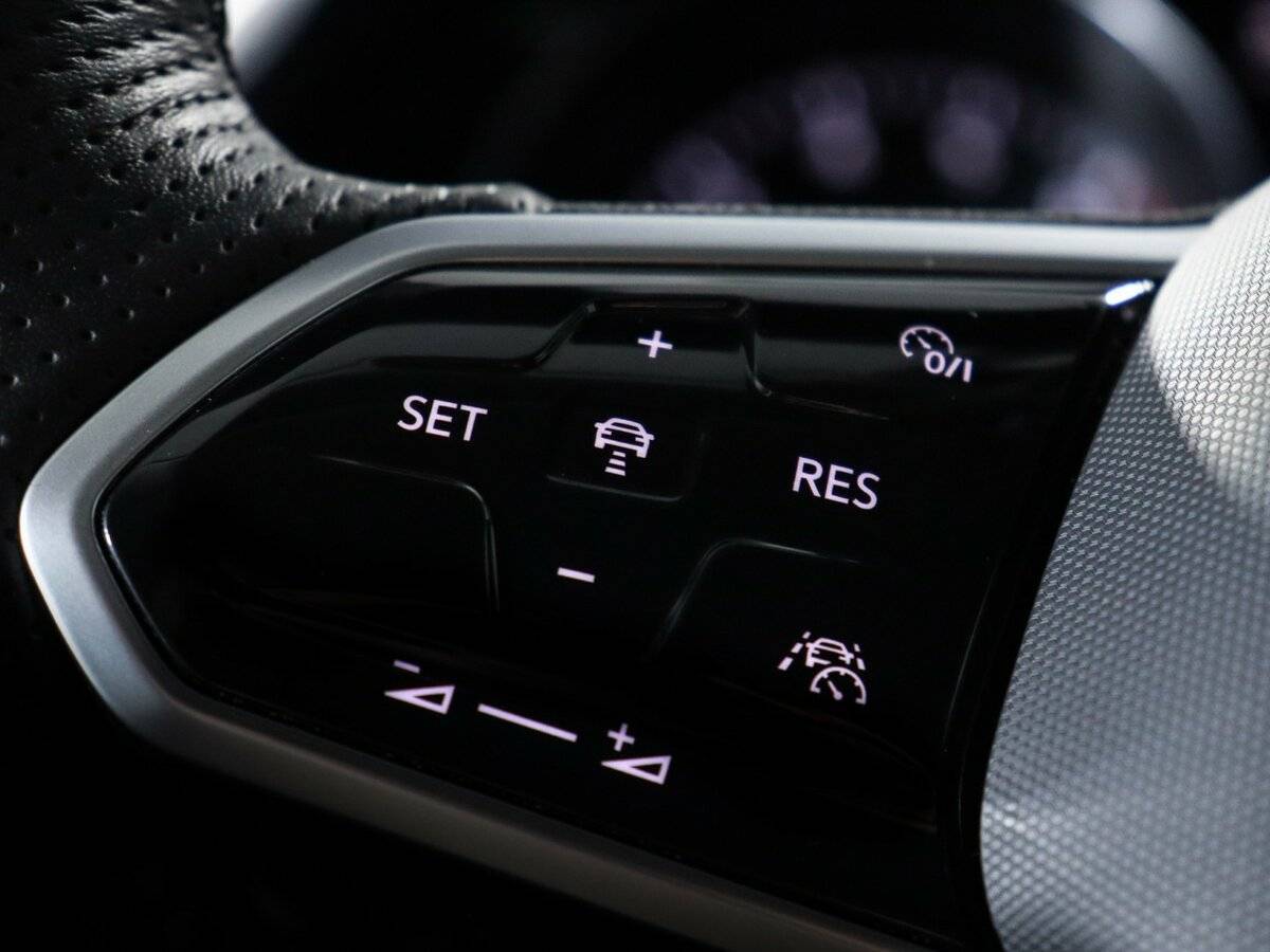 Volkswagen Jetta с пробегом — 2018 год. Фото: #20