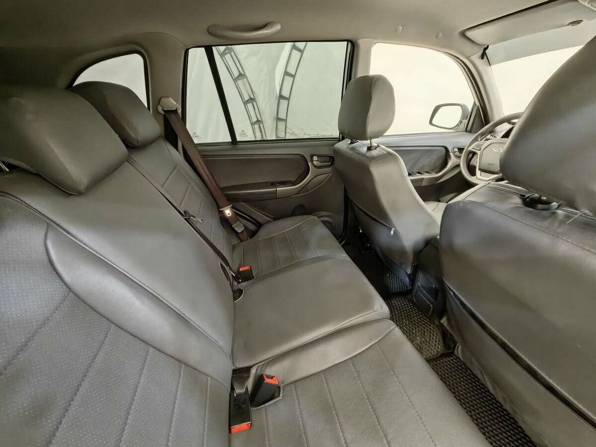 Chery Tiggo (T11) с пробегом — 2015 год. Фото: #8