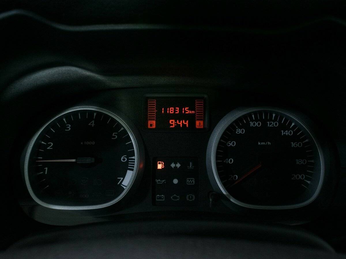 Renault Duster с пробегом — 2014 год. Фото: #12