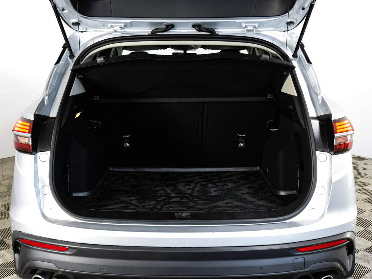 Geely Coolray с пробегом — 2021 год. Фото: #16