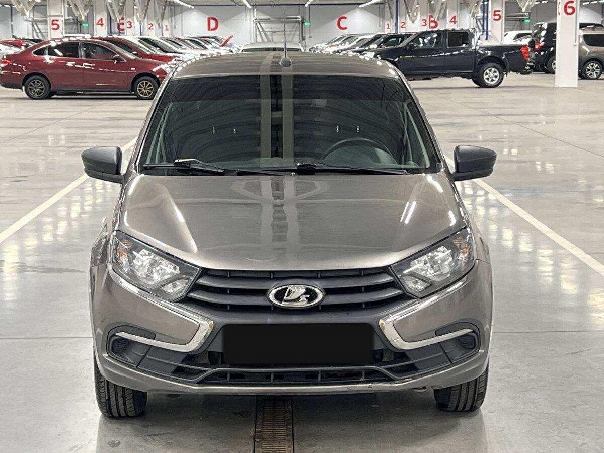 Lada (ВАЗ) Granta с пробегом — 2021 год. Фото: #1