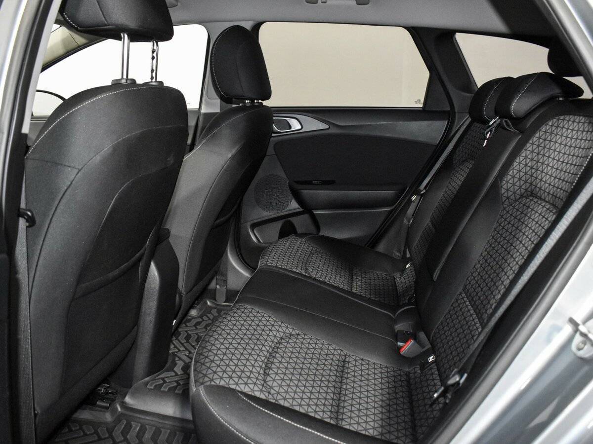 Kia Ceed с пробегом — 2019 год. Фото: #10