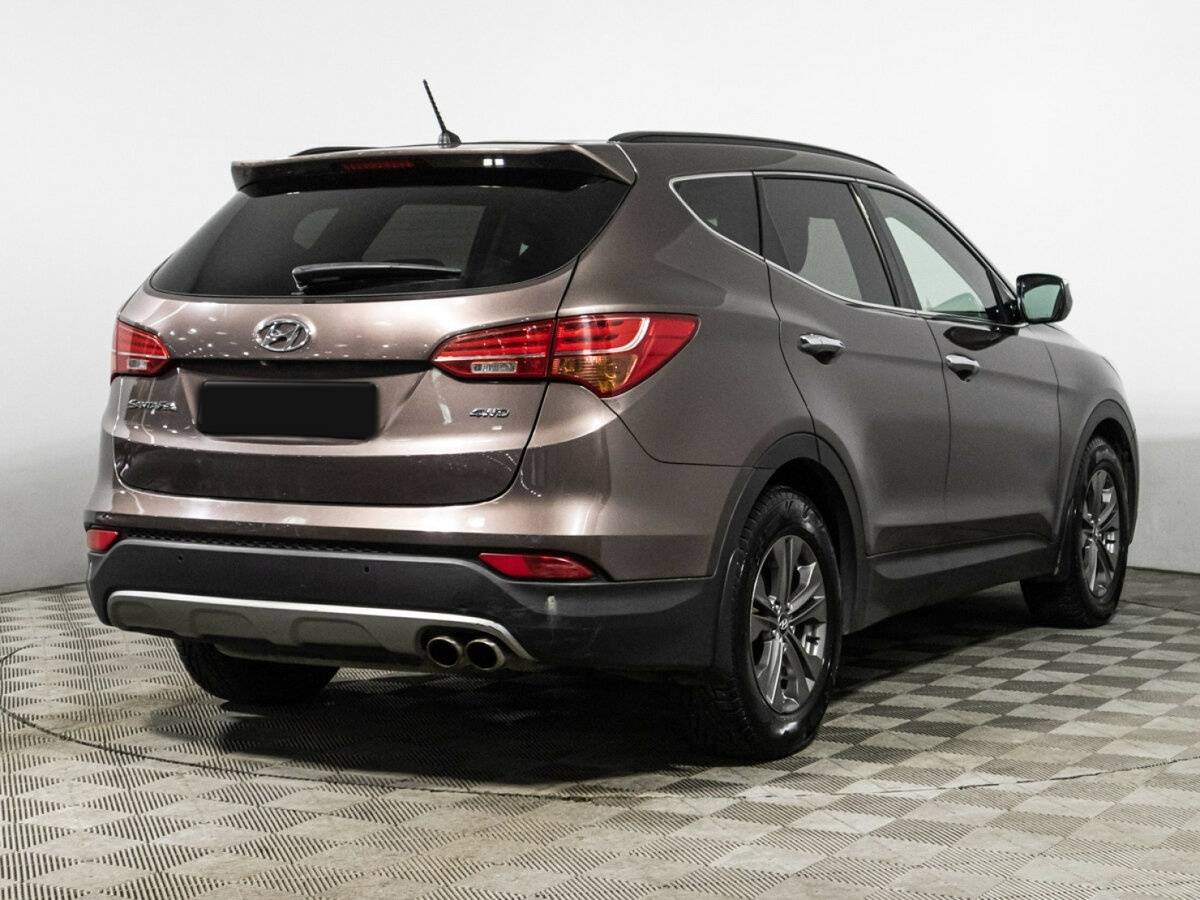 Hyundai Santa Fe с пробегом — 2012 год. Фото: #4