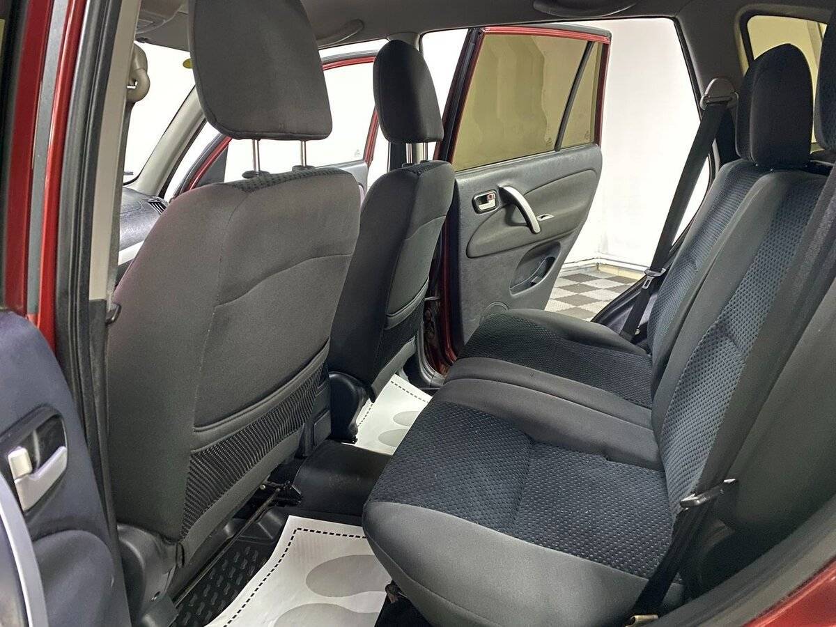 Chery Tiggo (T11) с пробегом — 2012 год. Фото: #12