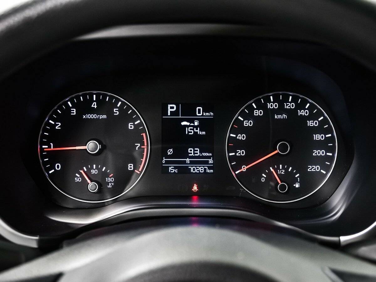 Kia Rio с пробегом — 2020 год. Фото: #9