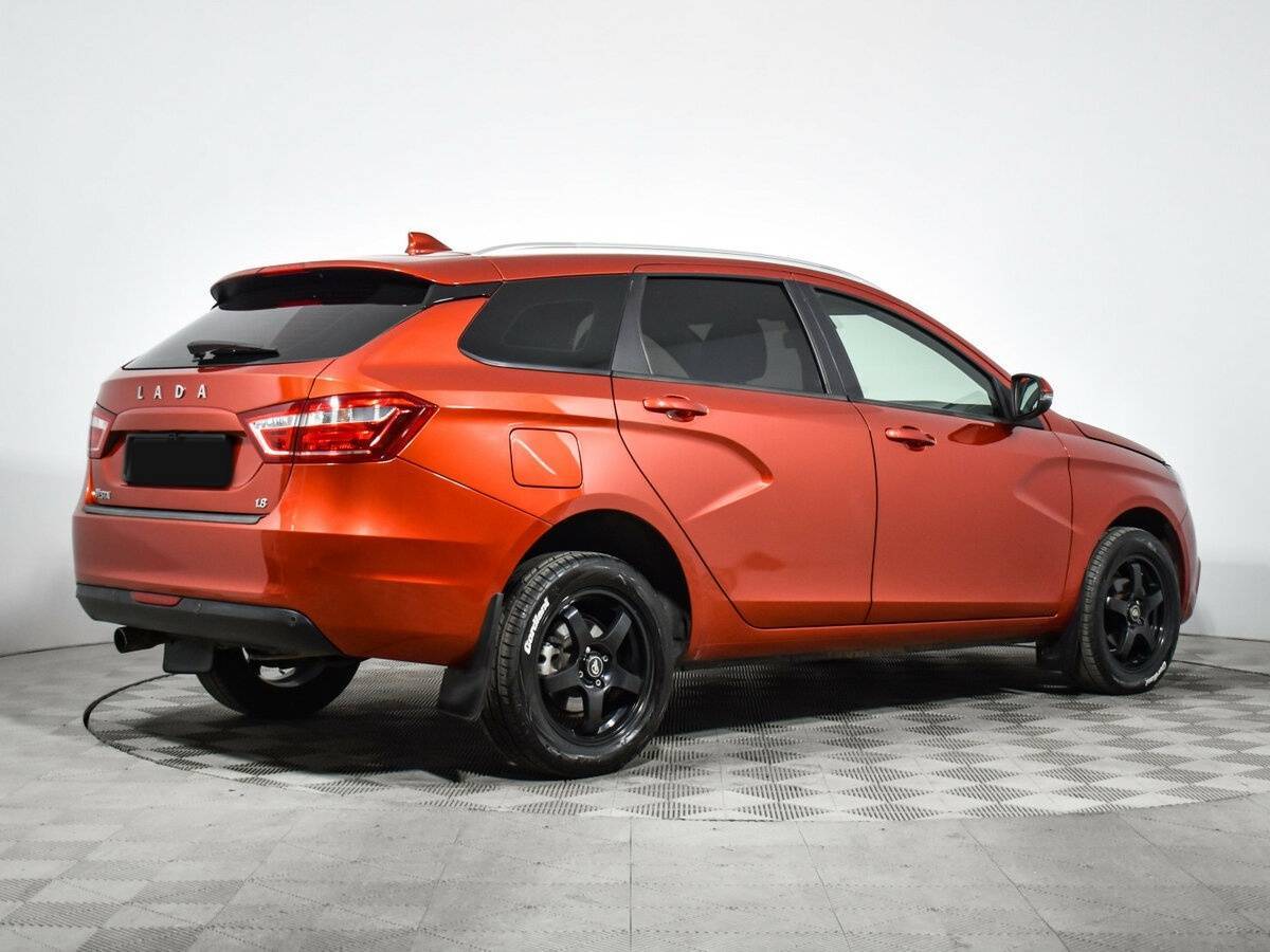 Lada (ВАЗ) Vesta с пробегом — 2018 год. Фото: #3
