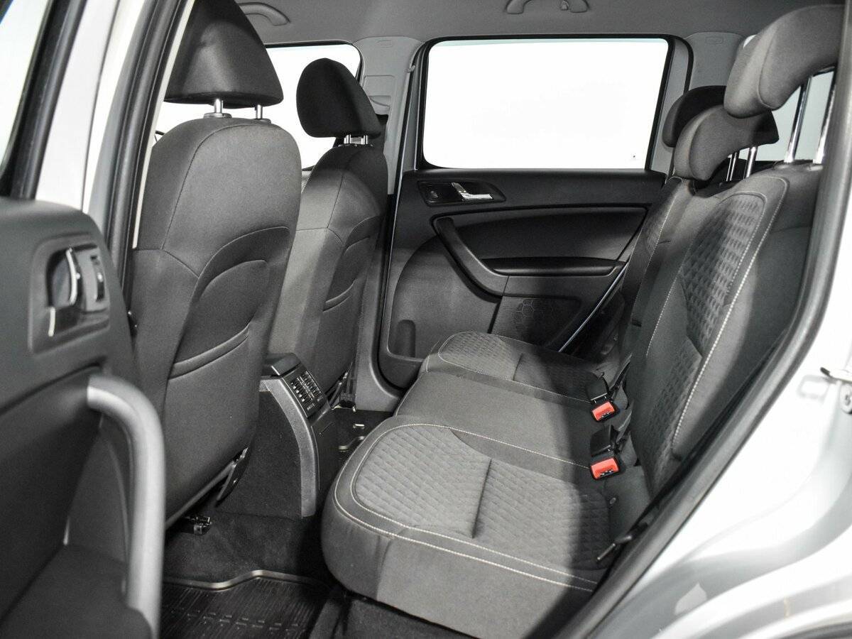 Skoda Yeti с пробегом — 2016 год. Фото: #10