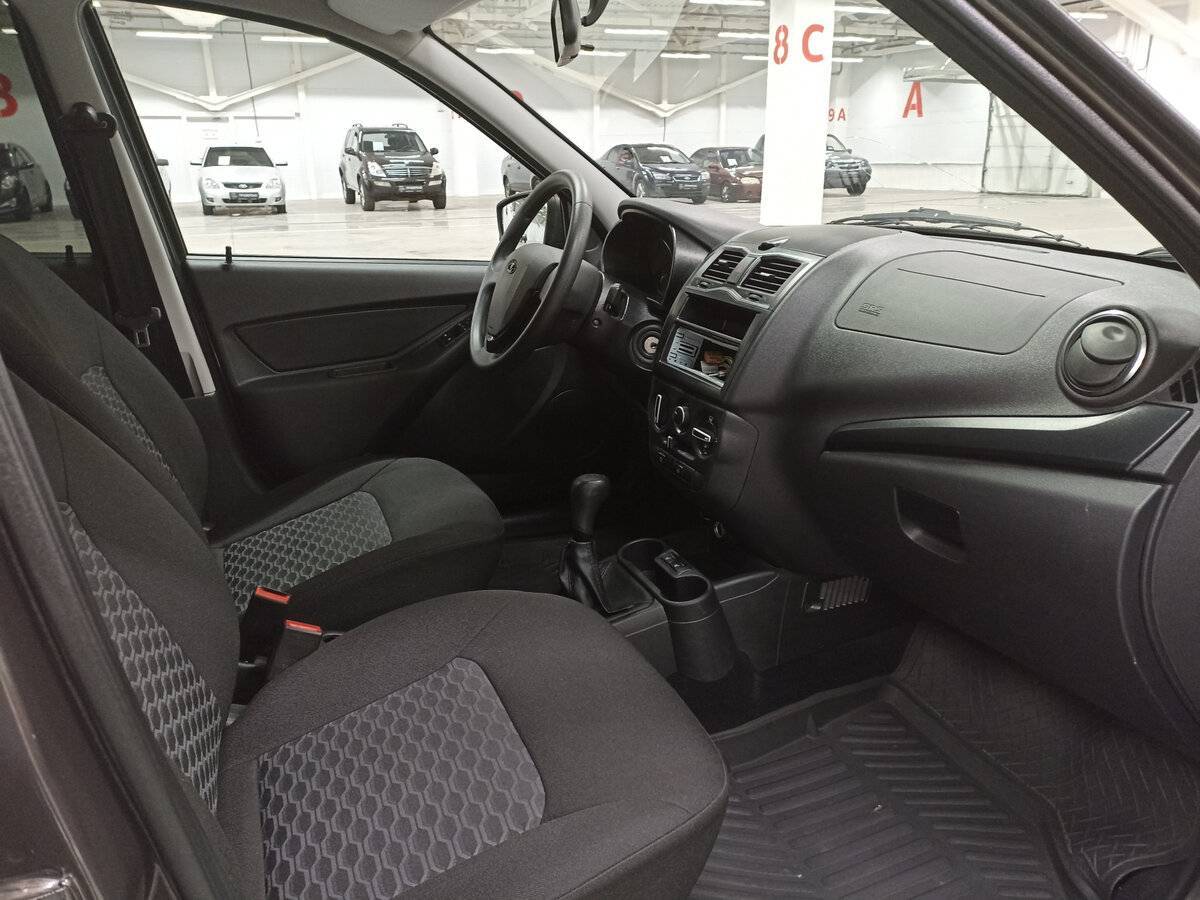 Lada (ВАЗ) Granta с пробегом — 2022 год. Фото: #10