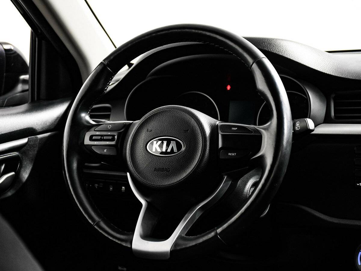 Kia Rio с пробегом — 2018 год. Фото: #11