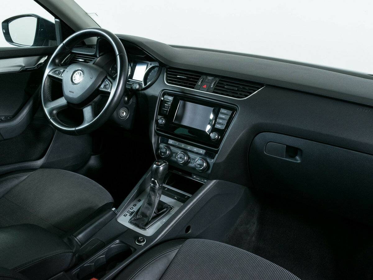 Skoda Octavia с пробегом — 2014 год. Фото: #7