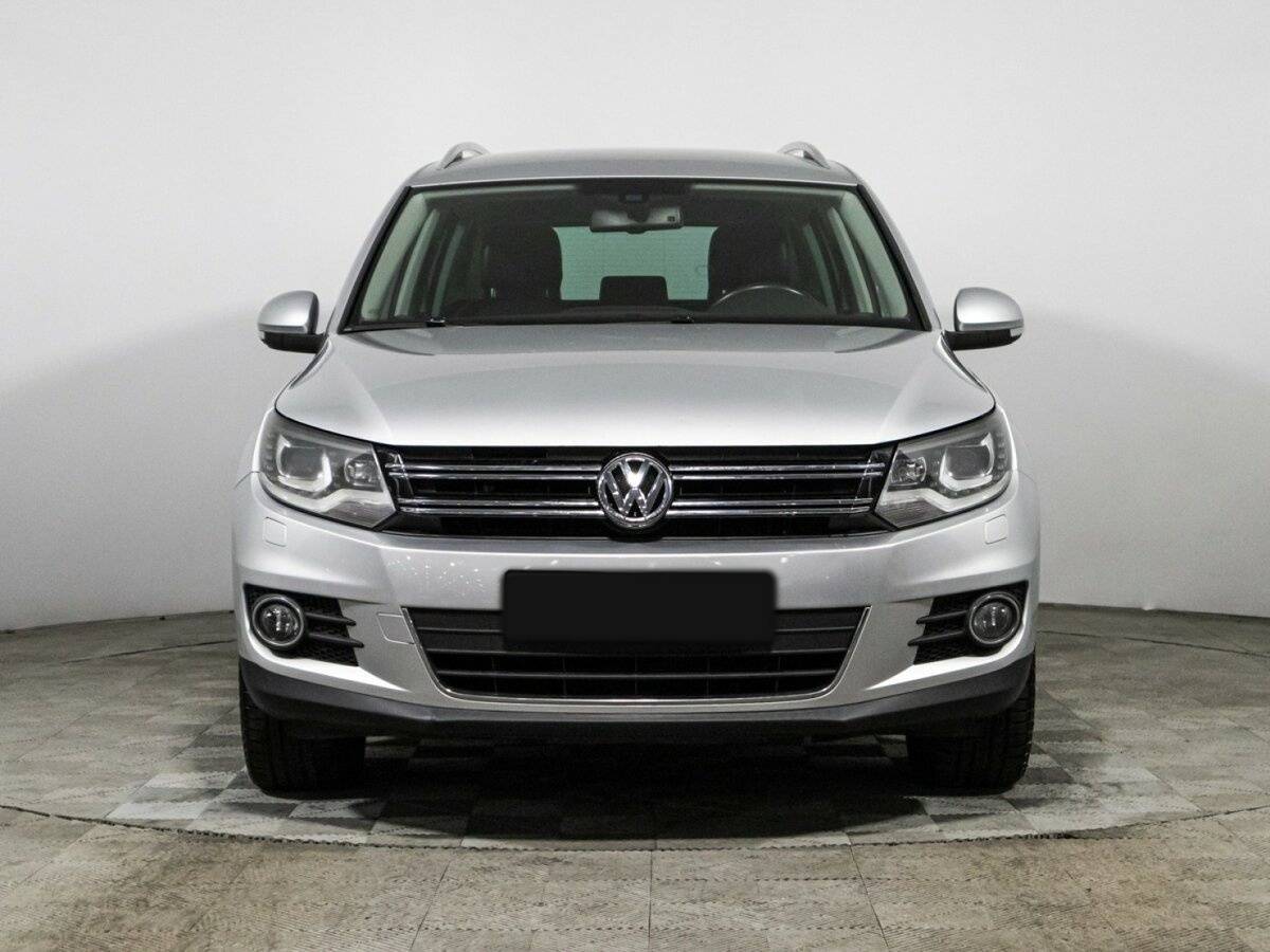 Volkswagen Tiguan с пробегом — 2012 год. Фото: #1