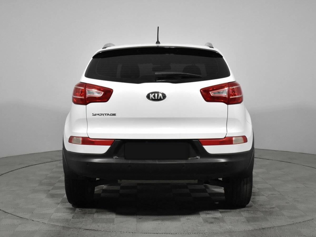 Kia Sportage с пробегом — 2012 год. Фото: #6