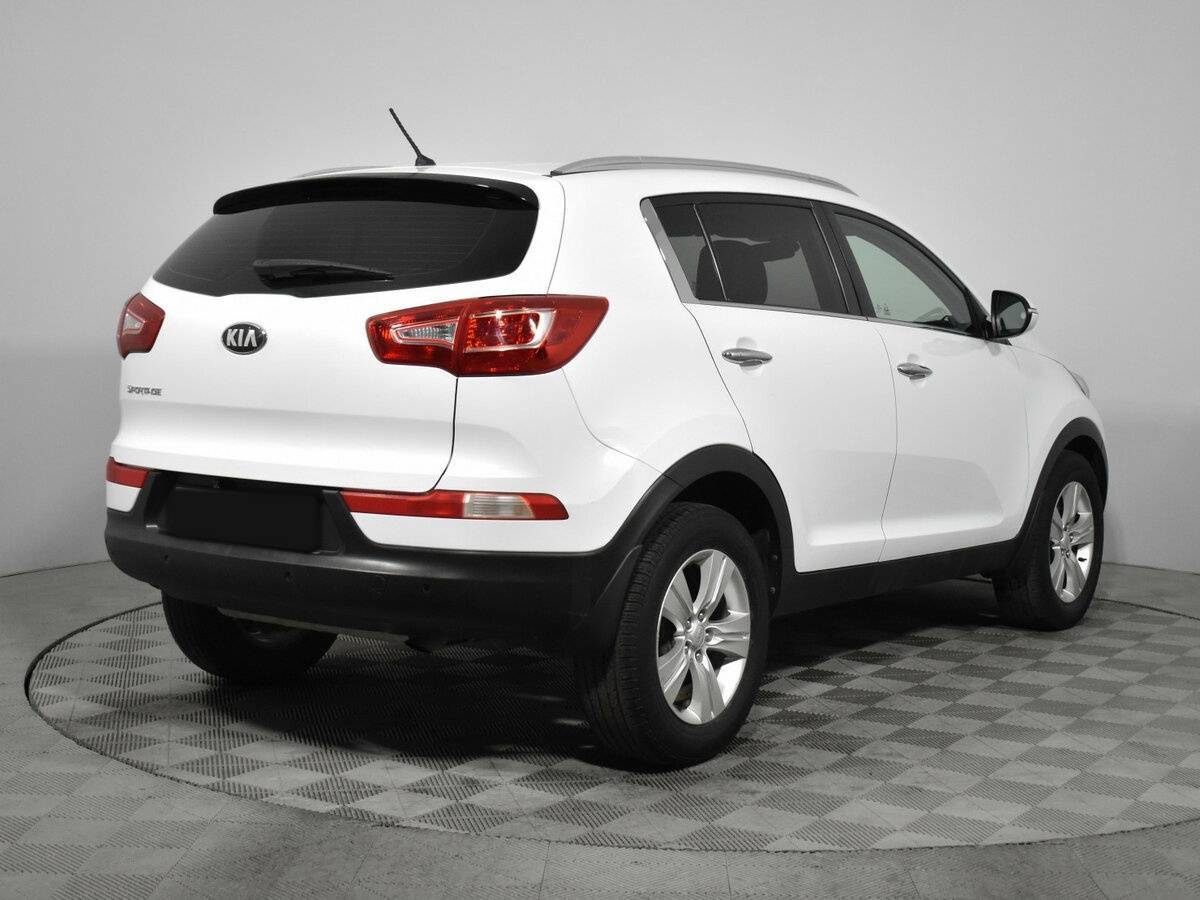 Kia Sportage с пробегом — 2012 год. Фото: #7