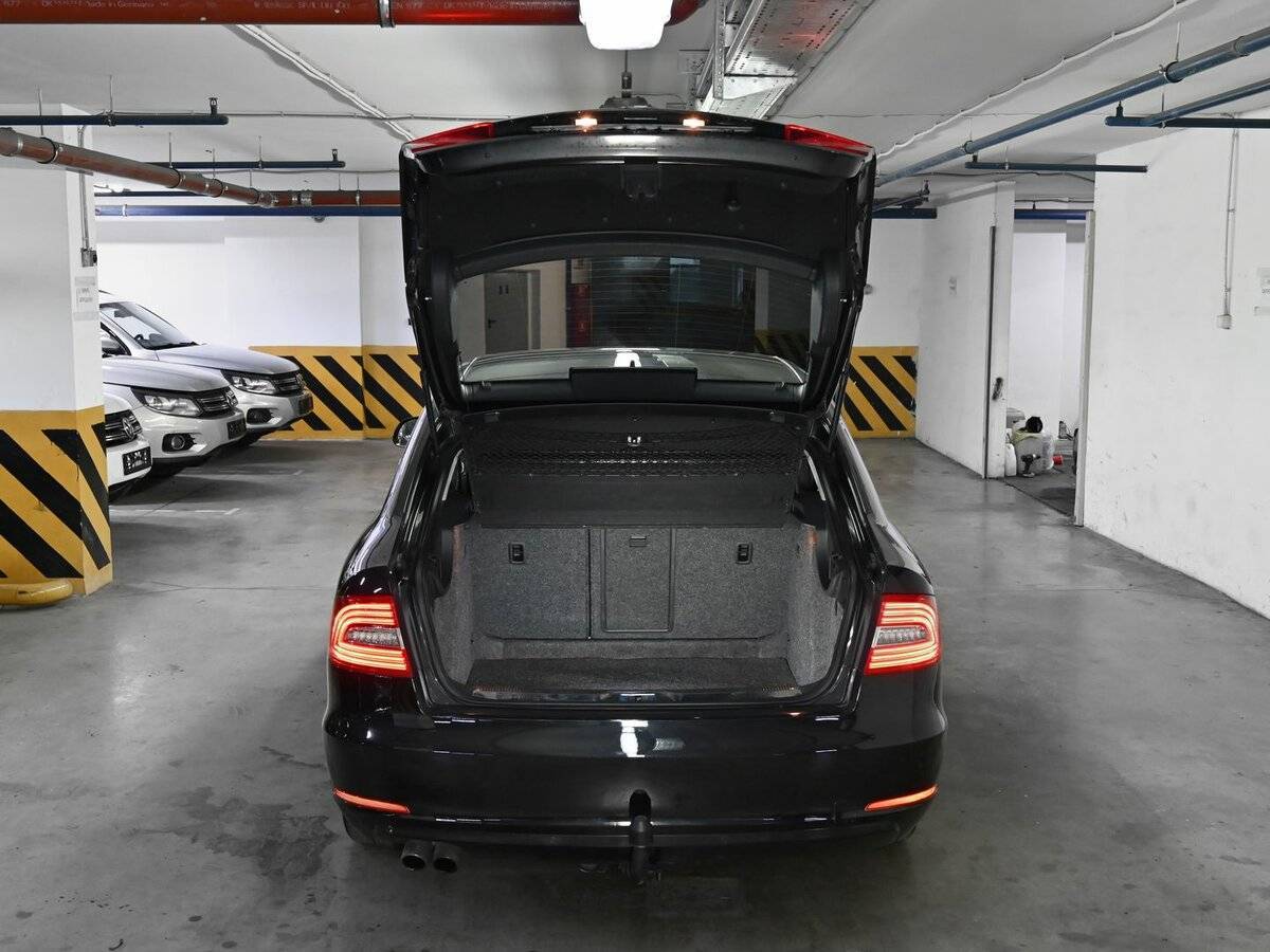 Skoda Superb с пробегом — 2013 год. Фото: #4