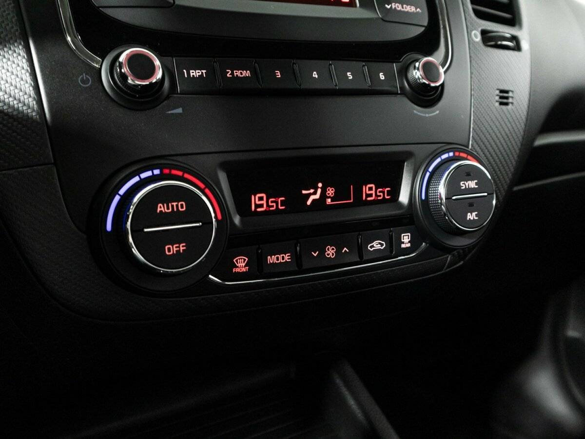 Kia Cerato с пробегом — 2018 год. Фото: #15