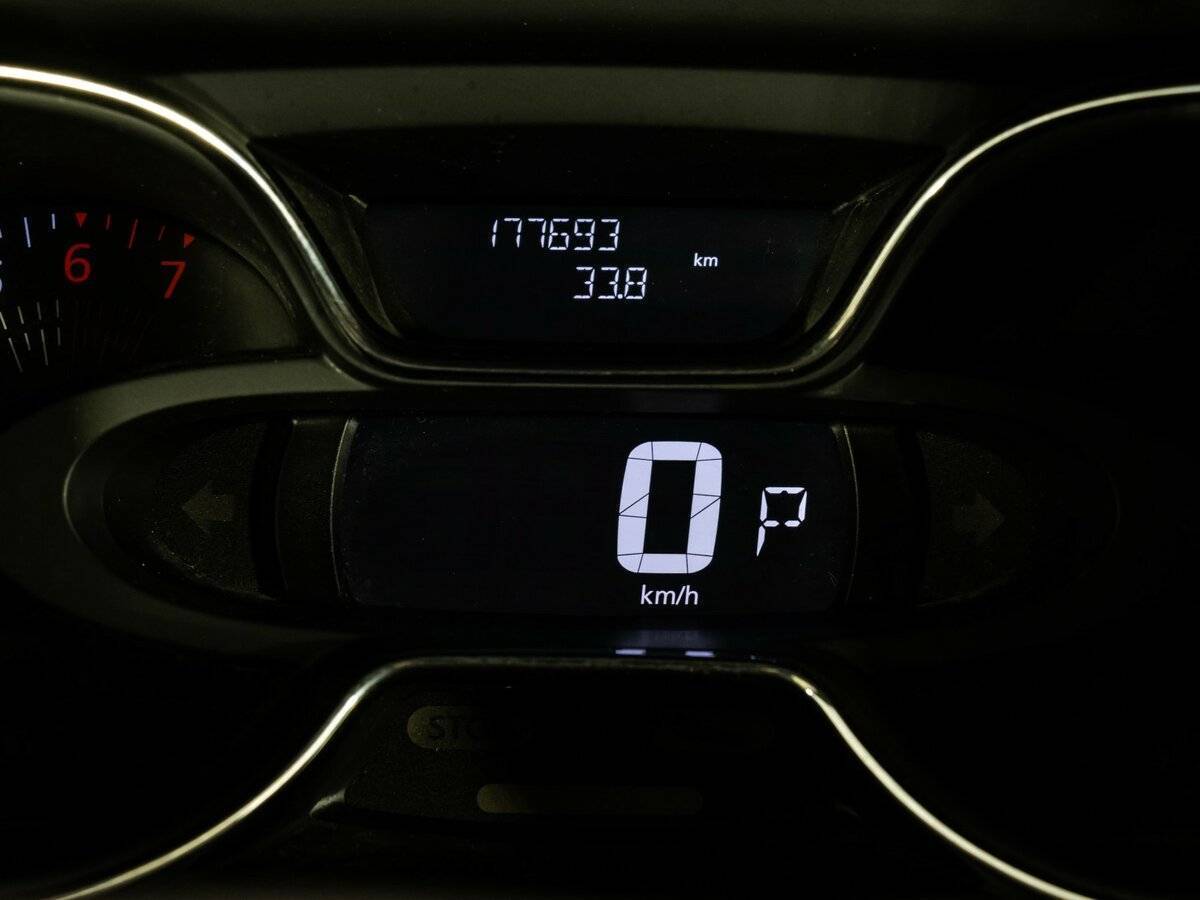 Renault Kaptur с пробегом — 2017 год. Фото: #15