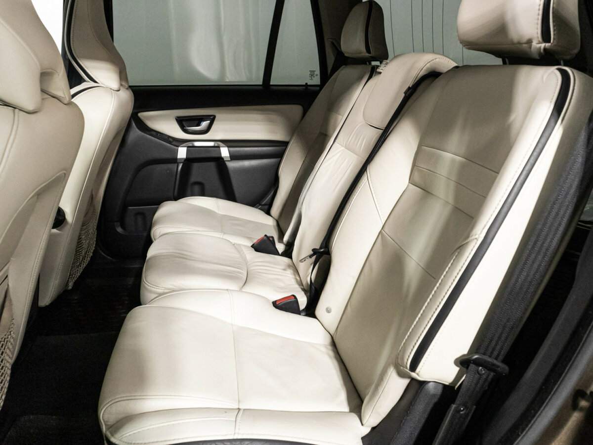 Volvo XC90 с пробегом — 2013 год. Фото: #9