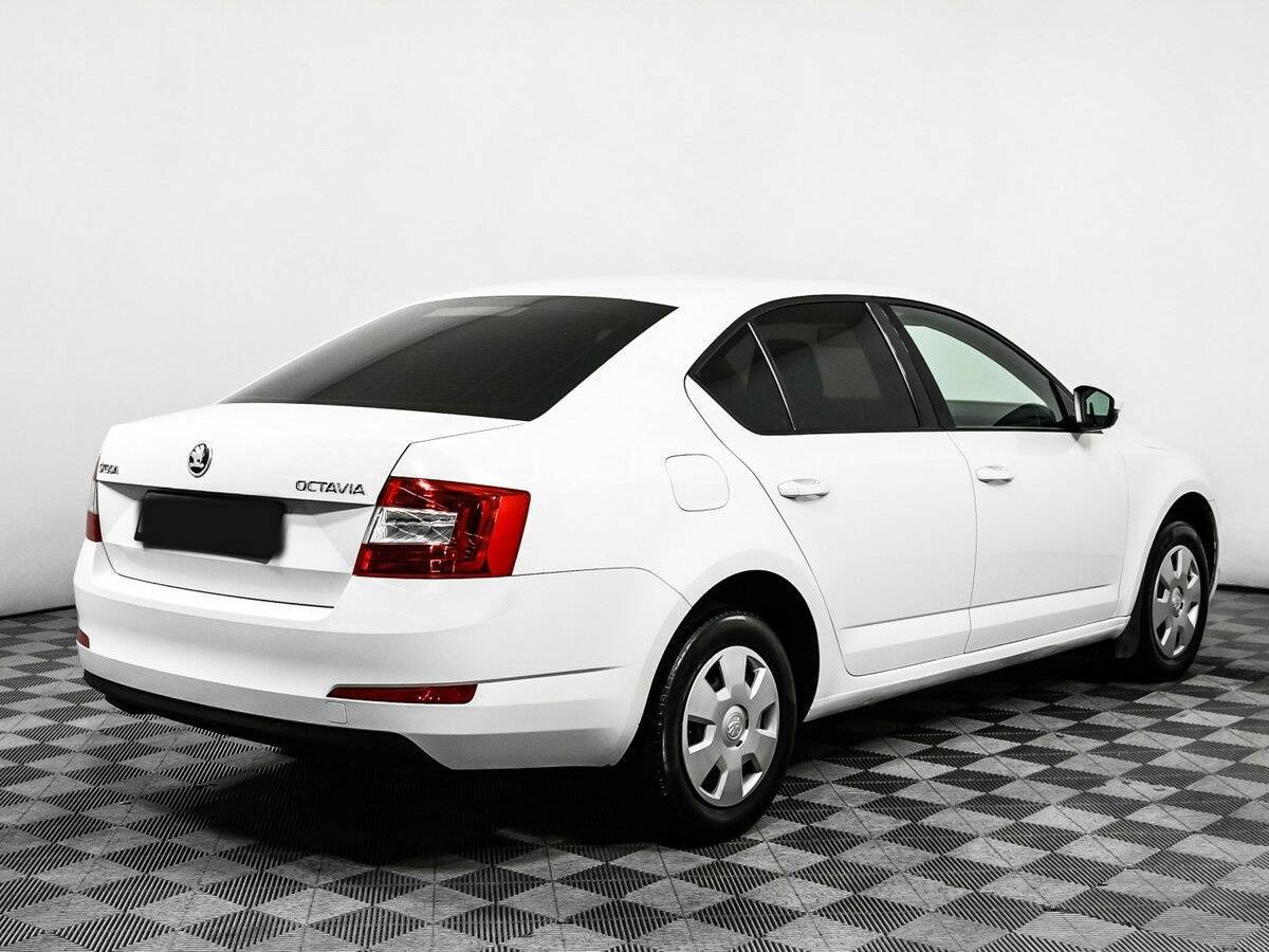Skoda Octavia с пробегом — 2014 год. Фото: #4