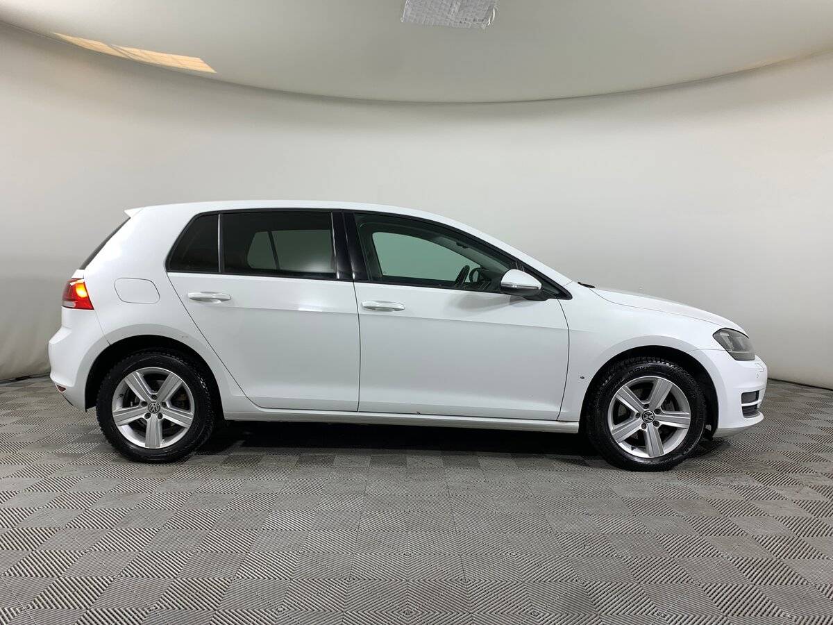 Volkswagen Golf с пробегом — 2013 год. Фото: #3