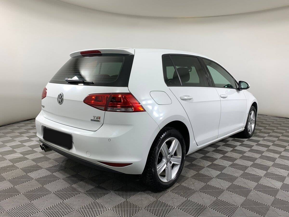 Volkswagen Golf с пробегом — 2013 год. Фото: #4