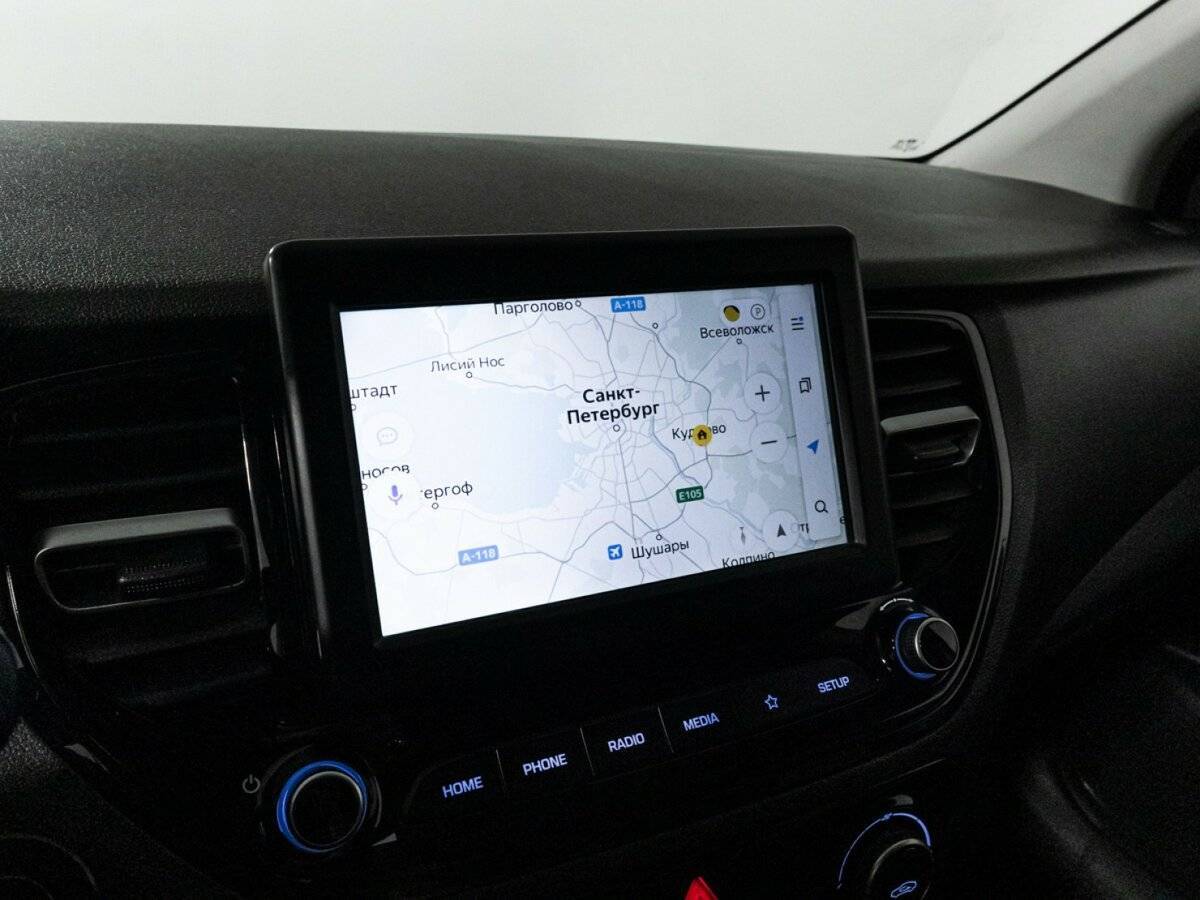 Hyundai Solaris с пробегом — 2020 год. Фото: #18