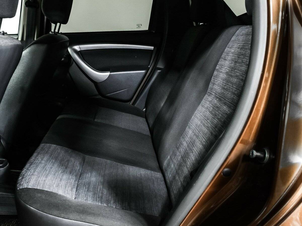 Renault Duster с пробегом — 2013 год. Фото: #11