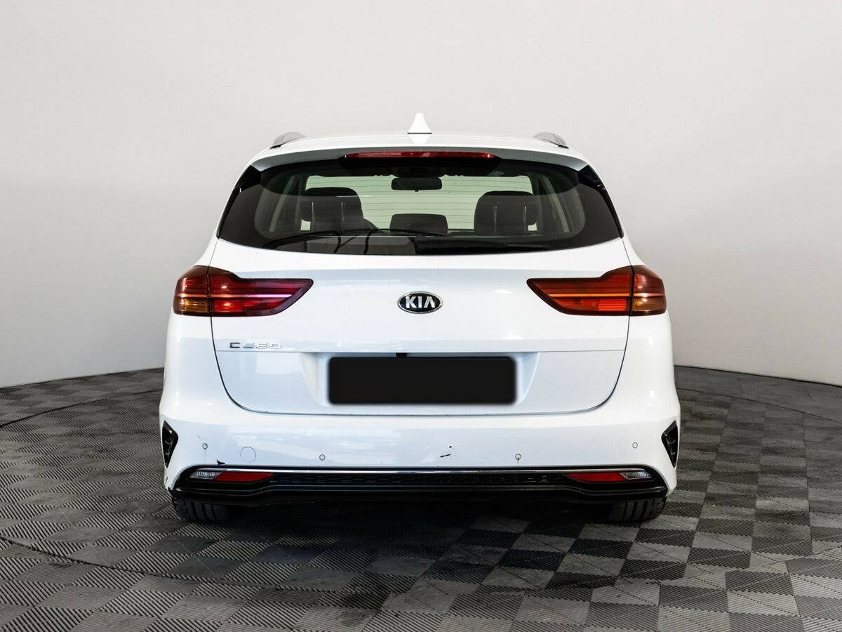 Kia Ceed с пробегом — 2018 год. Фото: #4