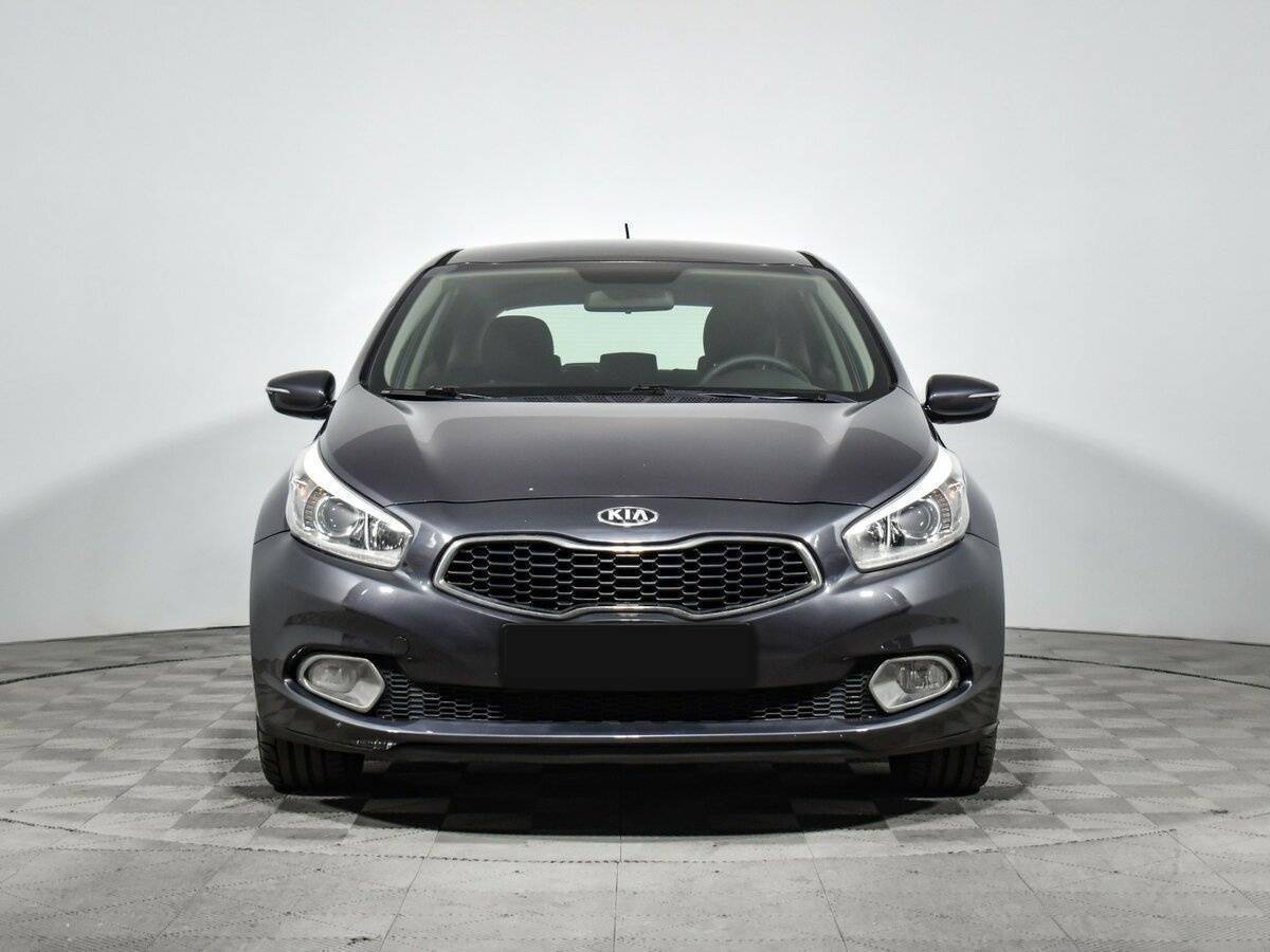 Kia Ceed с пробегом — 2014 год. Фото: #1
