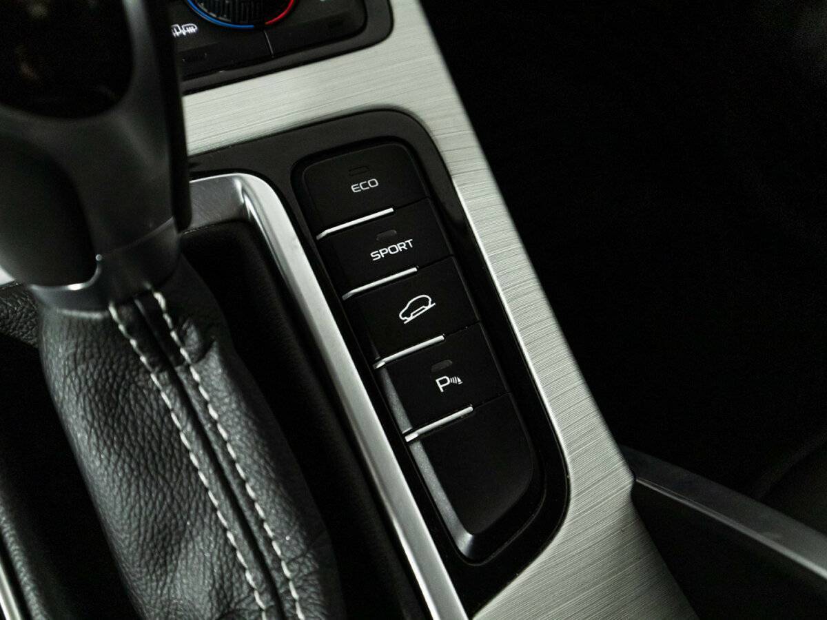 Geely Atlas с пробегом — 2019 год. Фото: #17