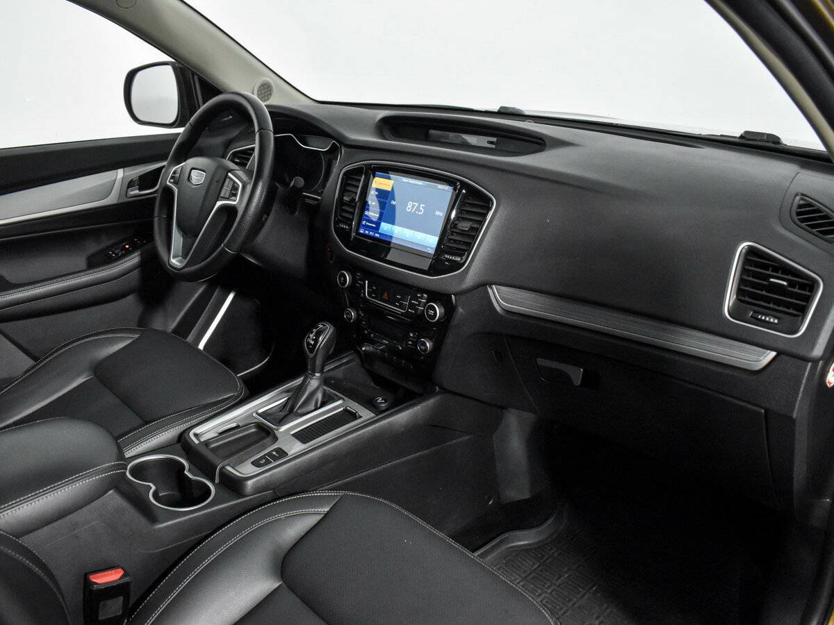 Geely Emgrand X7 с пробегом — 2021 год. Фото: #13
