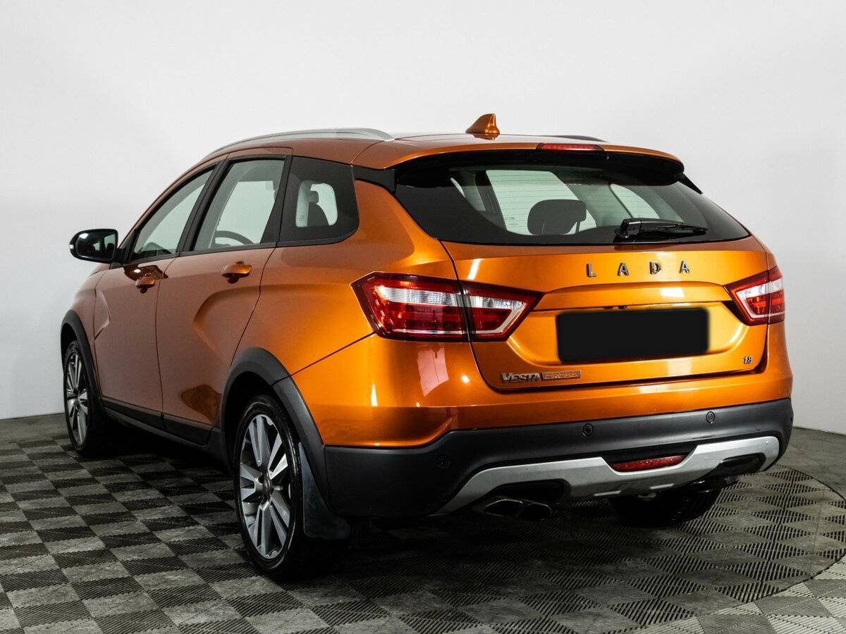Lada (ВАЗ) Vesta с пробегом — 2019 год. Фото: #5